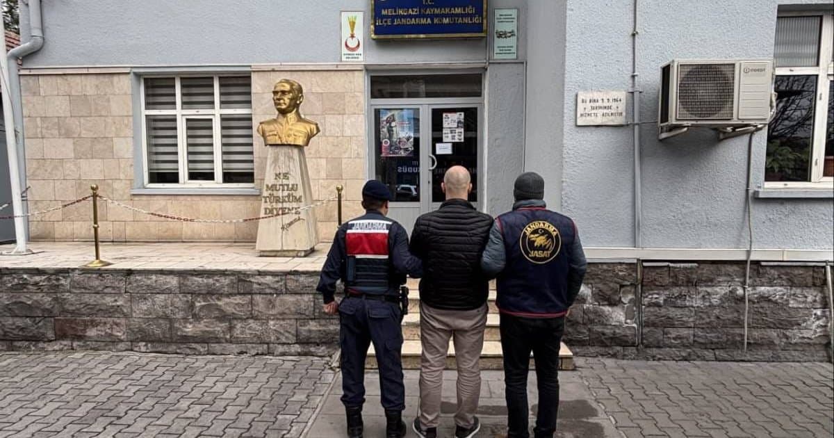 15 yıl 6 ay hapis cezasıyla aranan uyuşturucu taciri Kayseri'de yakalandı