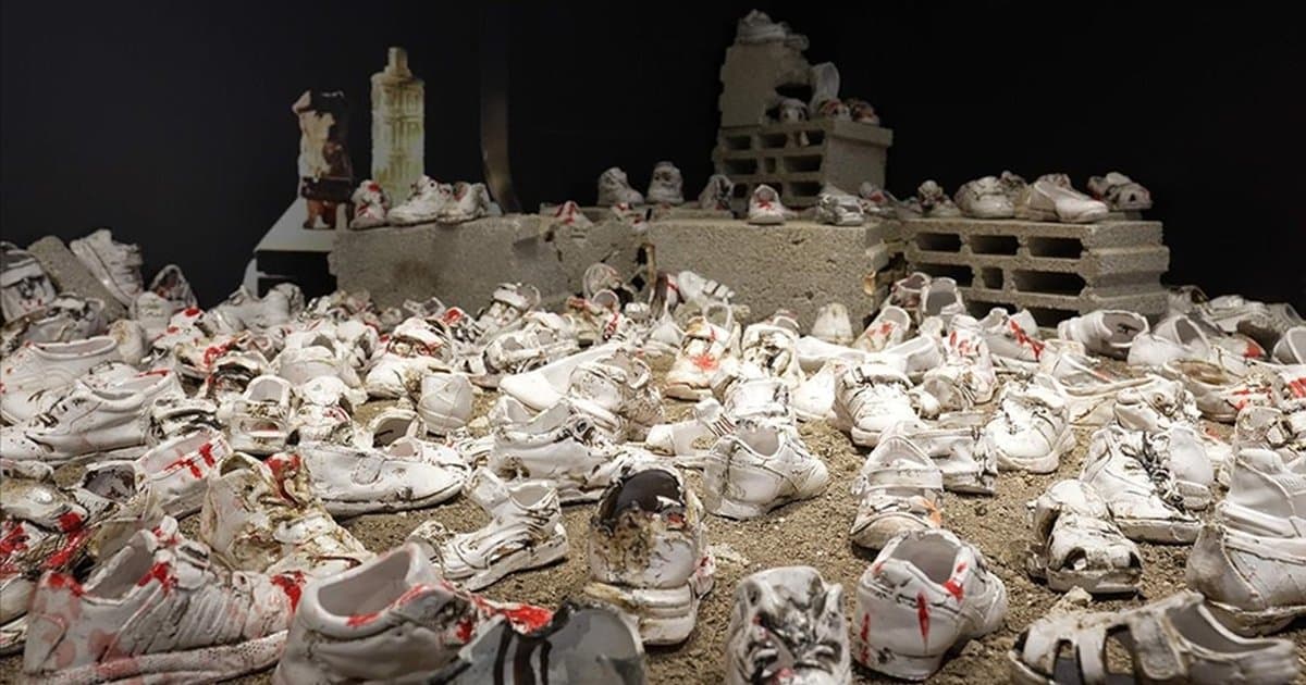 Filistin'e destek için 'Sessiz Ayakkabılar' sergisi