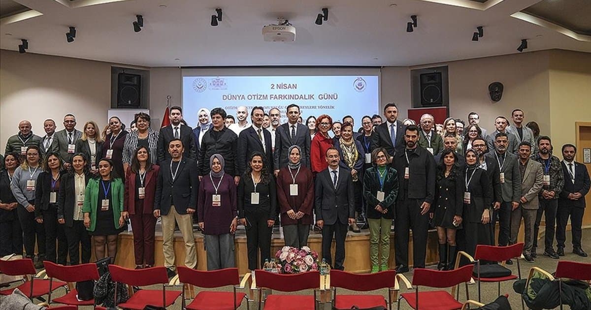 İstanbul'da otizm çalıştayı düzenlendi