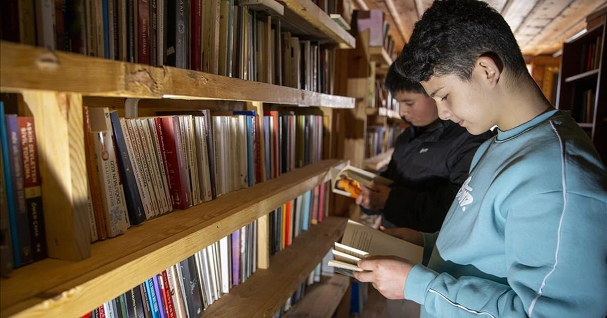 Bolu'da 150 yıllık konakta kütüphane açıldı