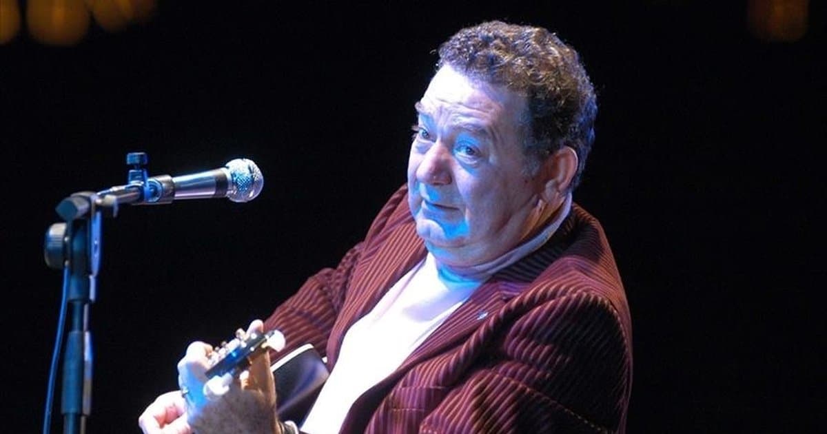 Unutulmaz şarkılara imza atan Kayahan'ı hatırlıyoruz