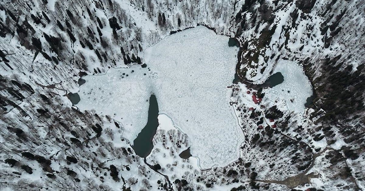 Borçka Karagöl Tabiat Parkı Ziyaretçileri Ağırlamaya Başladı