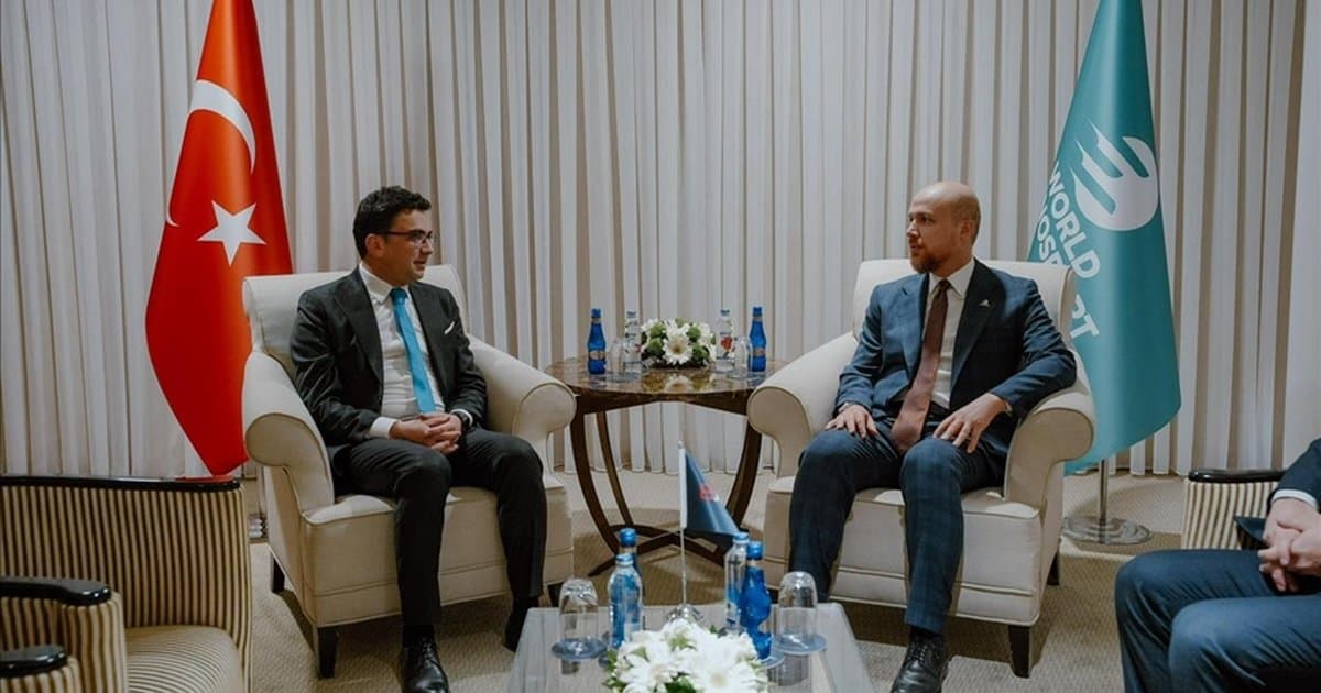 Bilal Erdoğan ile Oğuz Enis Peru Antalya'da bir araya geldi