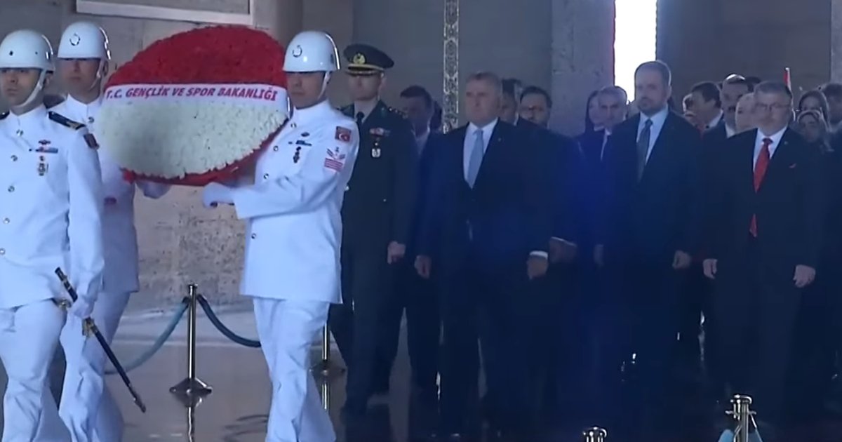 Anıtkabir'de 19 Mayıs töreni düzenlendi