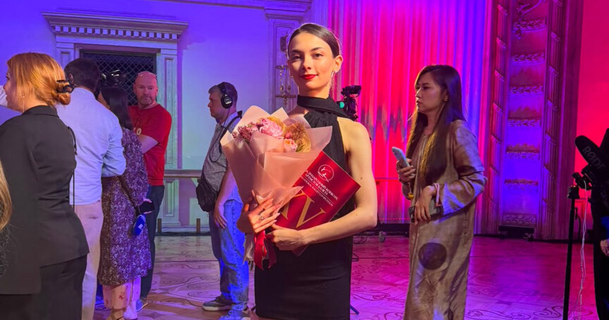 Nilay Tahiroğlu Bolşoy Sahnesi'nde ödüllendirildi