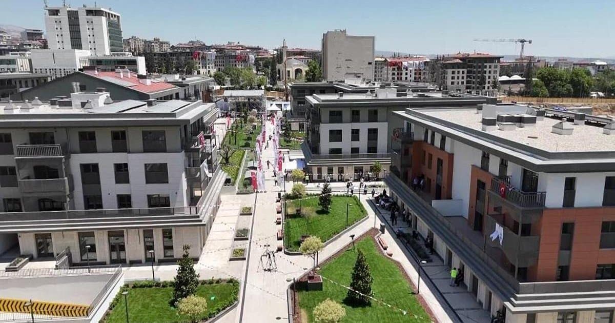 Yüzyılın Konut Projesi'nde 6 ilde kura takvimi açıklandı