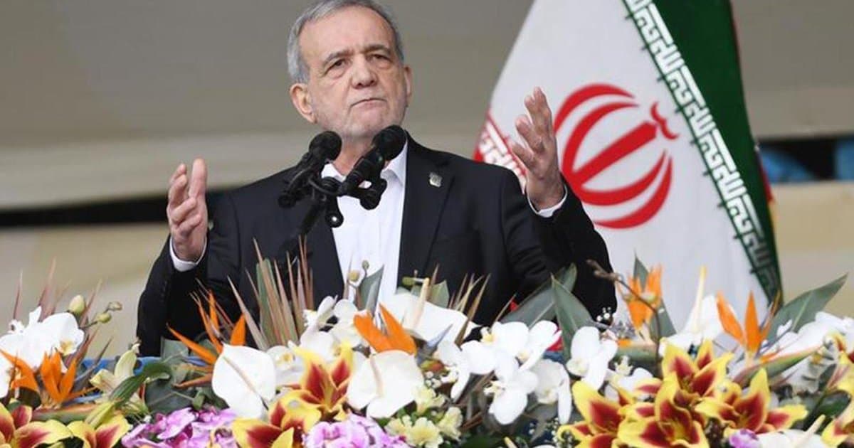 Pezeşkiyan'dan müzakerelere hazırız açıklaması