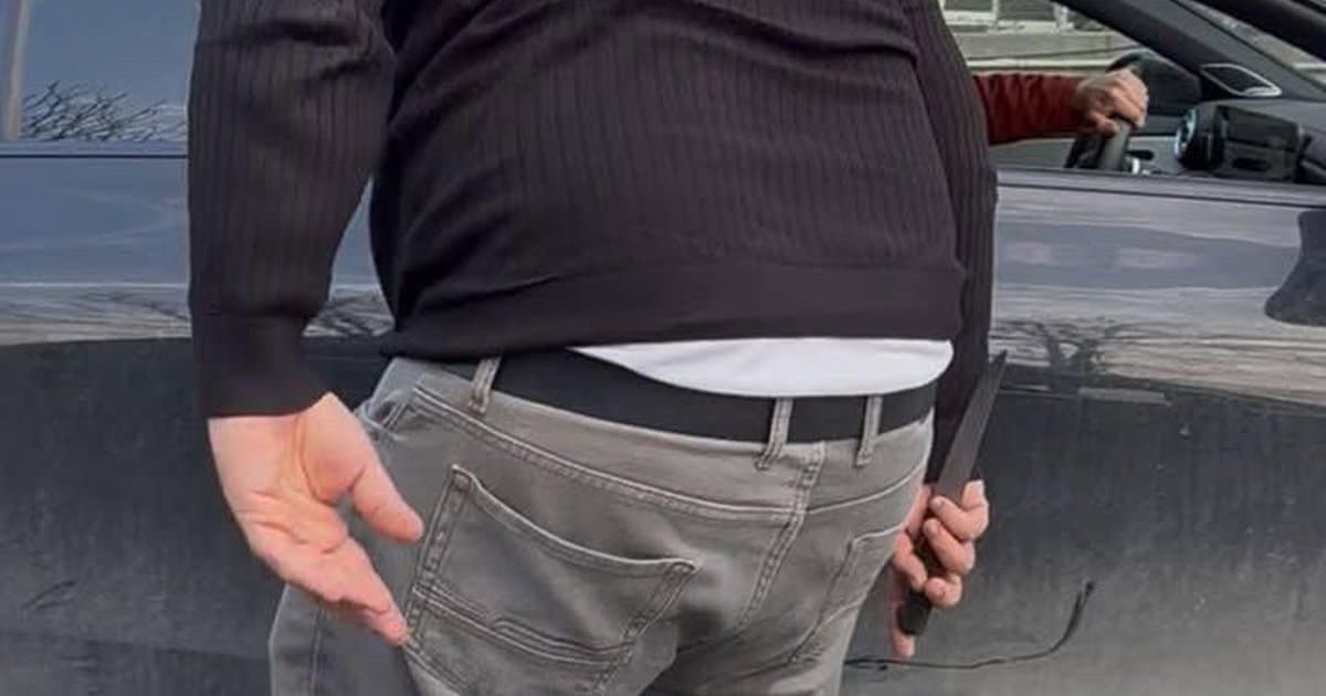 Trafikde tartışma: Minibüs şoförü bıçak çekerek tehdit etti, tutuklandı