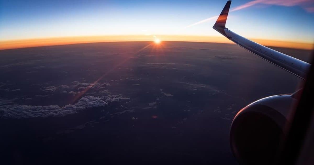 AB'den Orta Doğu ve Basra Körfezi hava sahası için uçuş uyarısı
