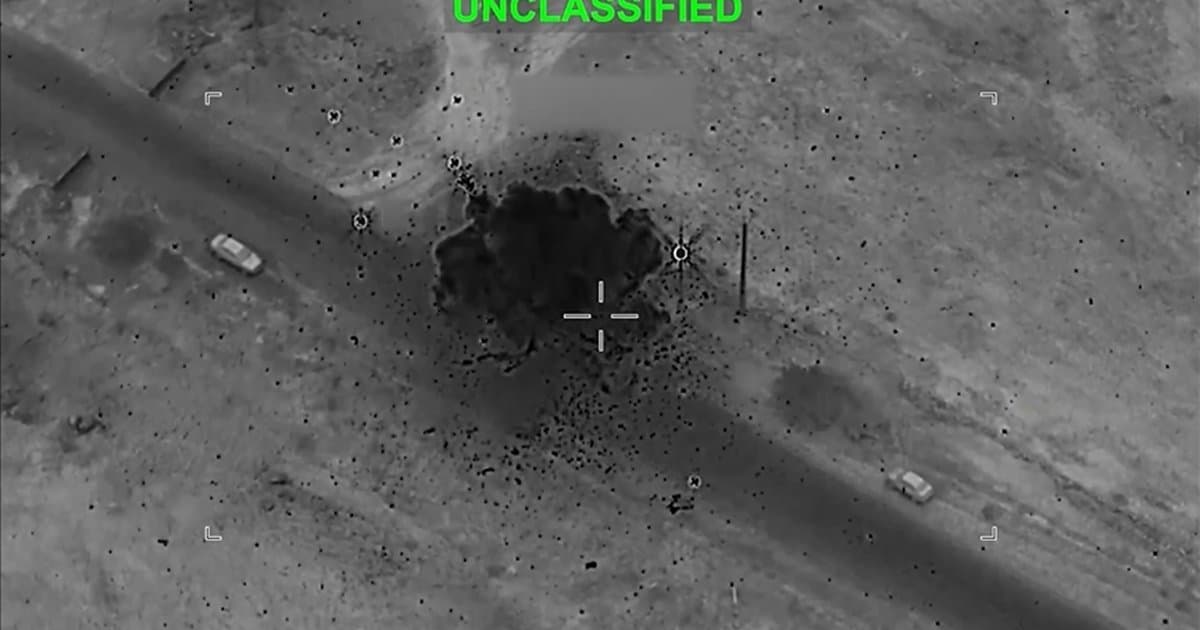 ABD, İran'ın balistik füze rampalarını vurdu