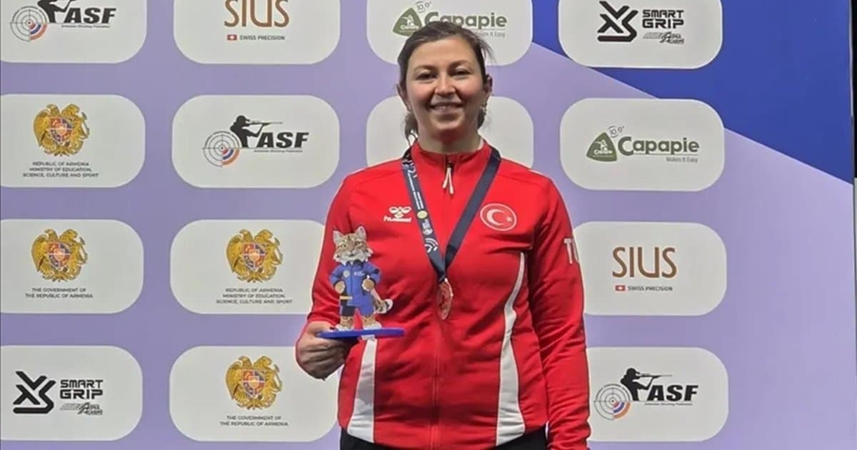 Milli atıcı Elif Duygu Eren Avrupa üçüncüsü oldu