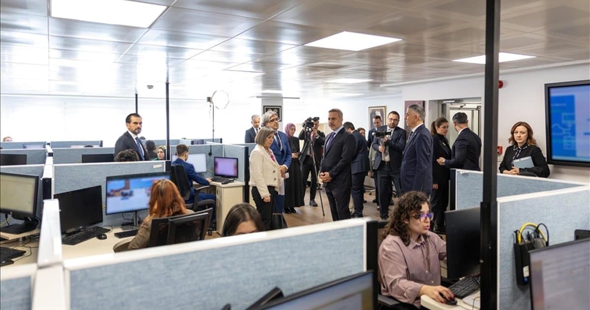 Konsolosluk Çağrı Merkezi krizi yönetiyor