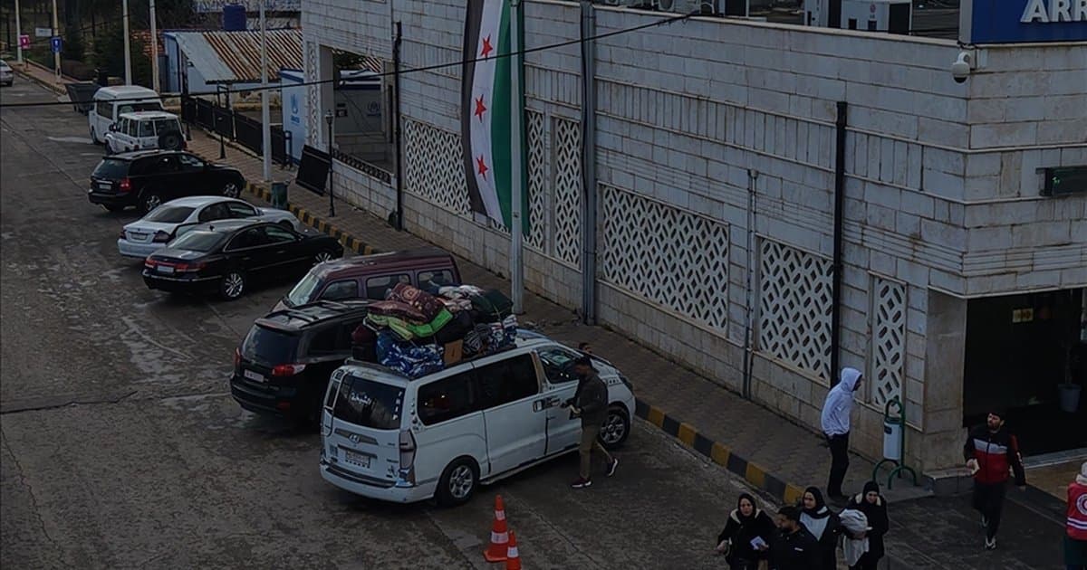 Suriyelilerin Lübnan'dan dönüşü sürüyor