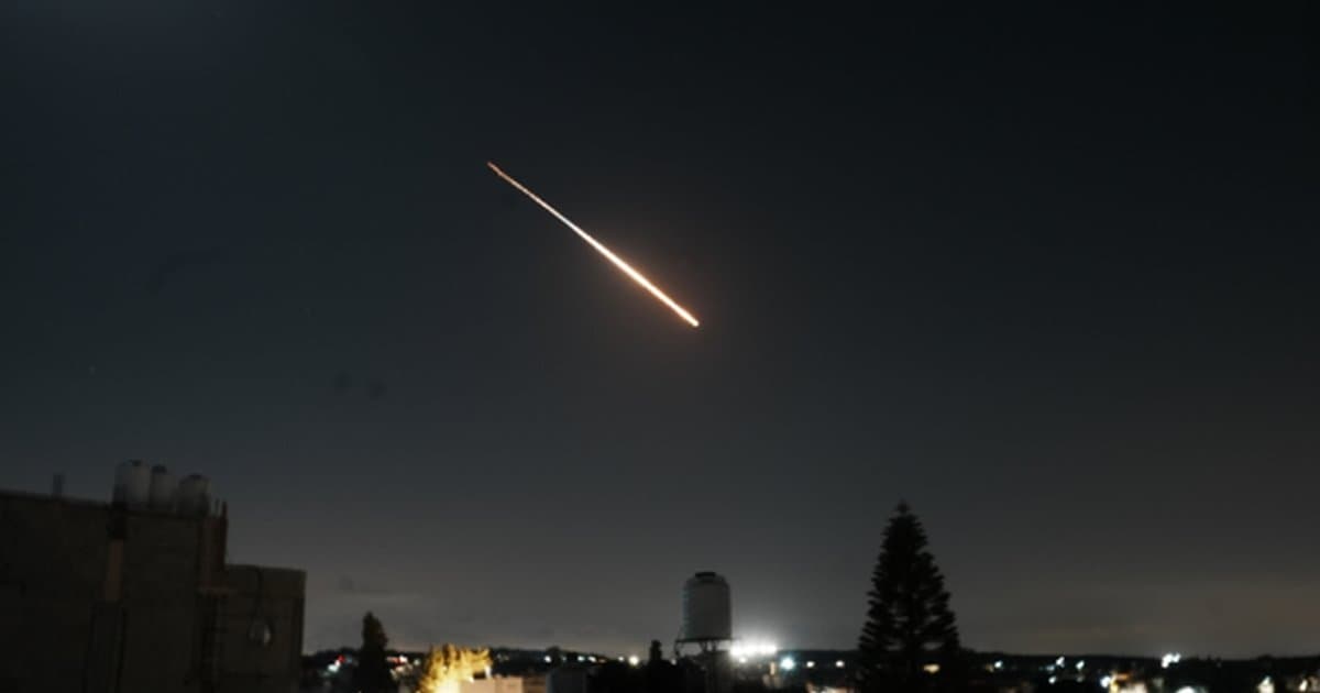 NTV ekibi Tel Aviv'e saldırıyı görüntüledi