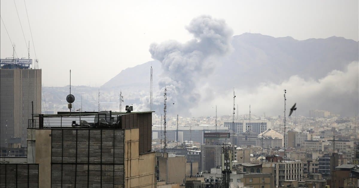 İsrail'den Tahran'a hava saldırısı: Füze tesisleri hedef alındı