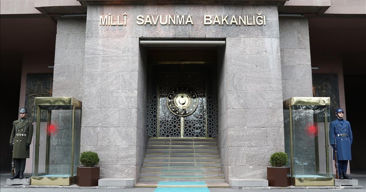 İran'dan Türk hava sahasına balistik mühimmat girişine müdahale