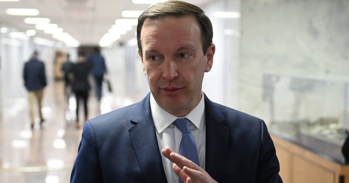 ABD'li Senatör Murphy: Trump'ın İran tehditleri savaş suçu