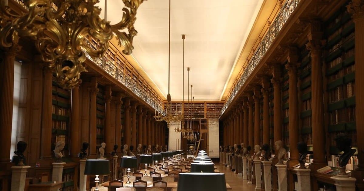 Fransa'nın en eski halka açık kütüphanesi: Mazarine