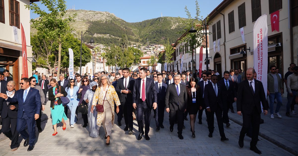 Bakan Kurum, COP31 için Hatay'ı dünyaya gösterdi
