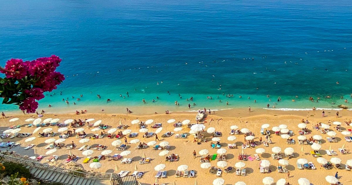 Avrupa'nın en iyi 10 plajı açıklandı: Türkiye'den bir plaj listede