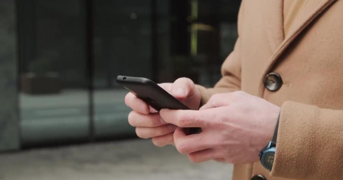 Taliban'dan Afganistan'da telefon yasağı