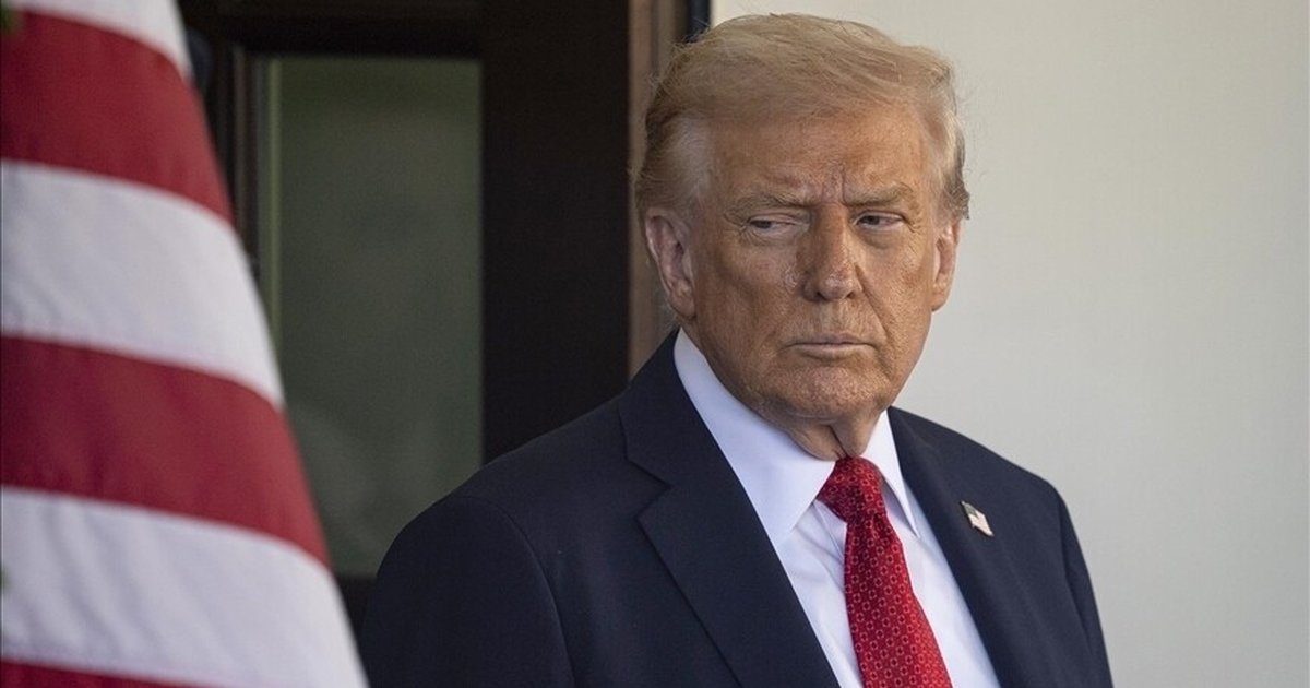 Trump, İran'da UAEA denetçilerine ABD'li denetçilerin eşlik edeceğini açıkladı