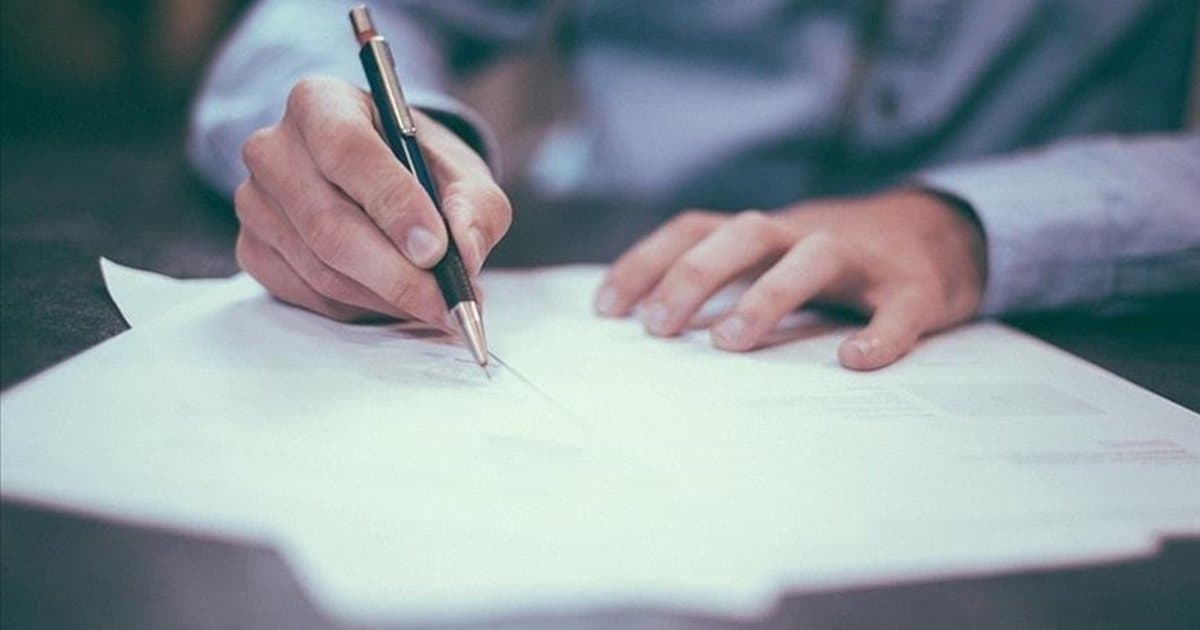 TBMM'ye ilginç dilekçeler: Astroloji bölümü ve dövmecilerin kapatılması talepleri