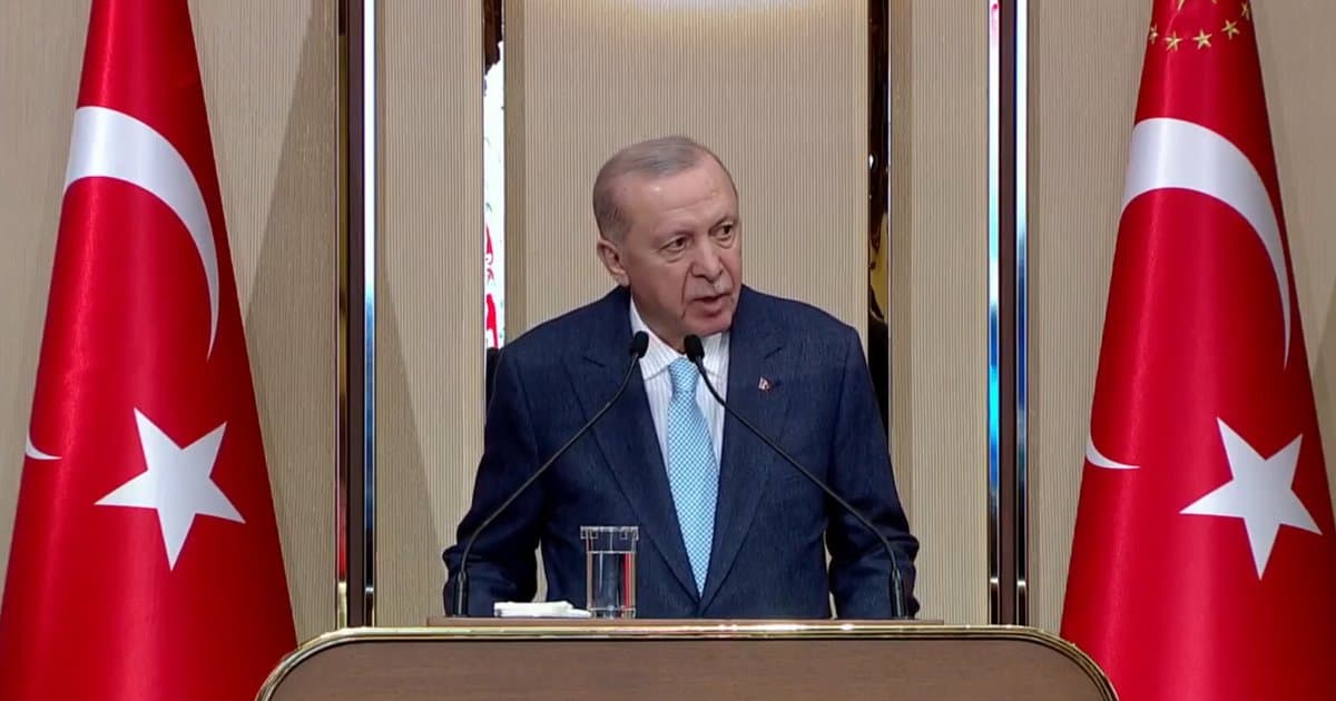 Erdoğan: Öğretmene Şiddet Geleceğimize Saldırıdır