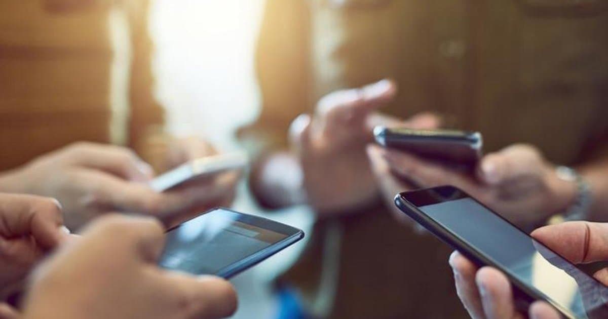 Akıllı telefon pazarı daralıyor, fiyatlar rekor seviyeye çıkabilir