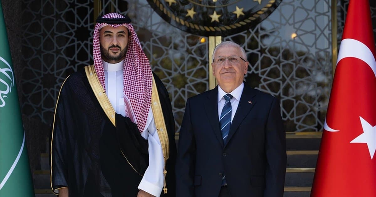 Milli Savunma Bakanı Güler, Suudi Arabistan Savunma Bakanı ile görüştü