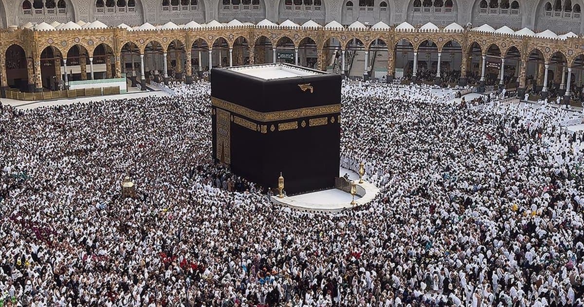 Umre seyahatlerinde kayıt dışı organizasyon uyarısı