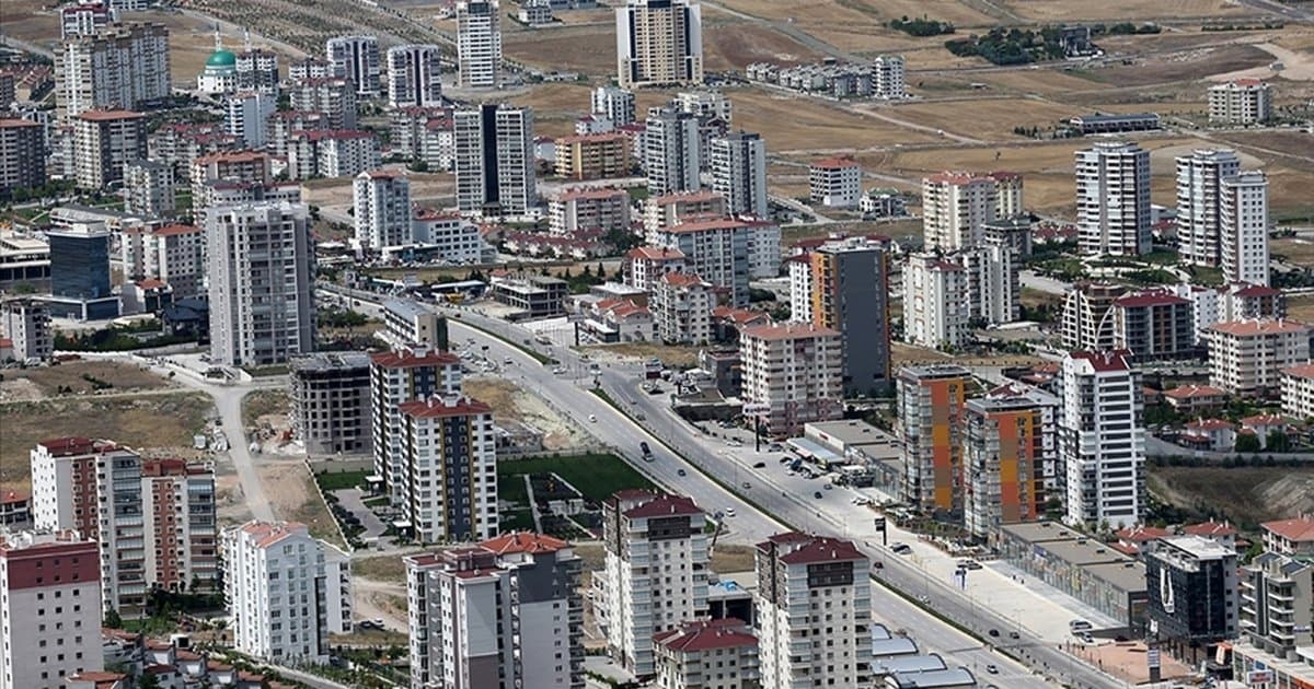 Konutta kredili satışlar 33 ay sonra yüzde 20'yi geçti