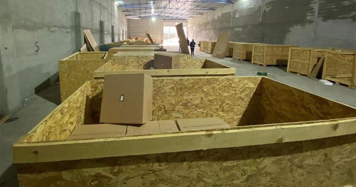 Adana'da 12 milyon 500 bin kaçak makaron ele geçirildi