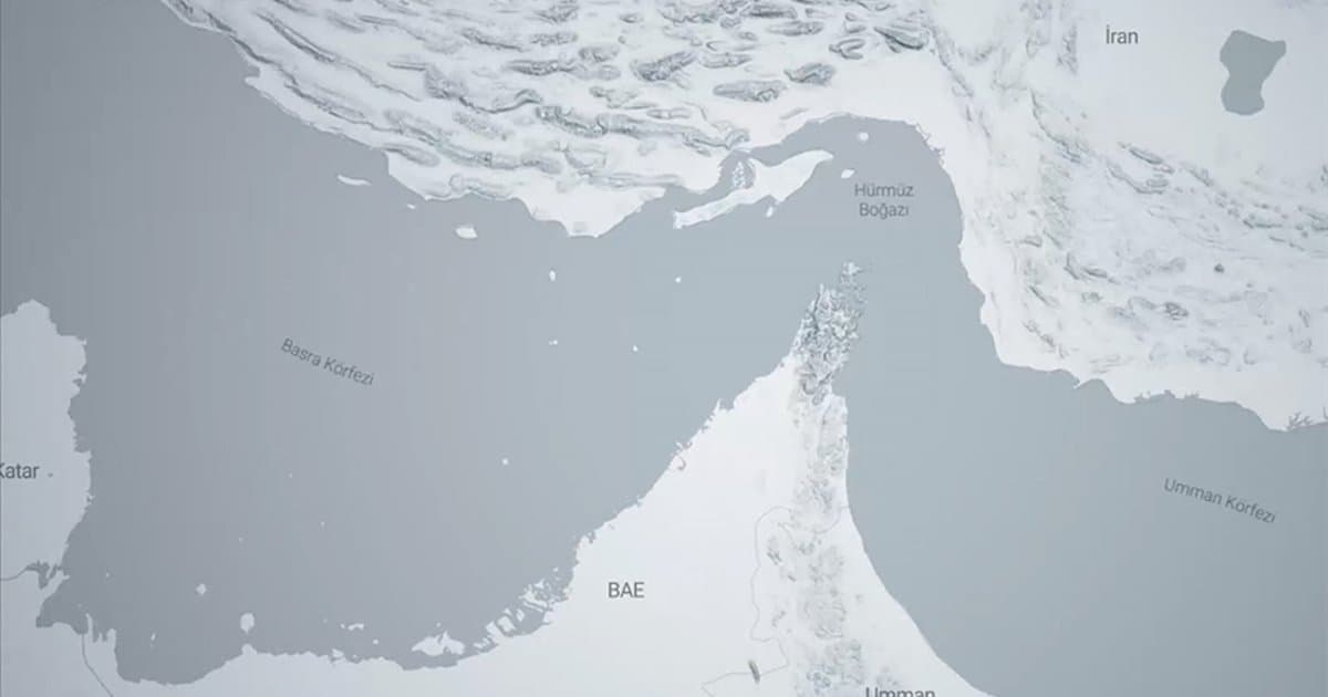 Hürmüz Boğazı'ndan Geçen Gemilerin Rotası