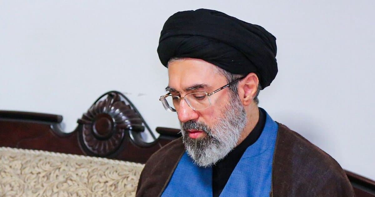 İran lideri Hamaney'den Hürmüz Boğazı açıklaması