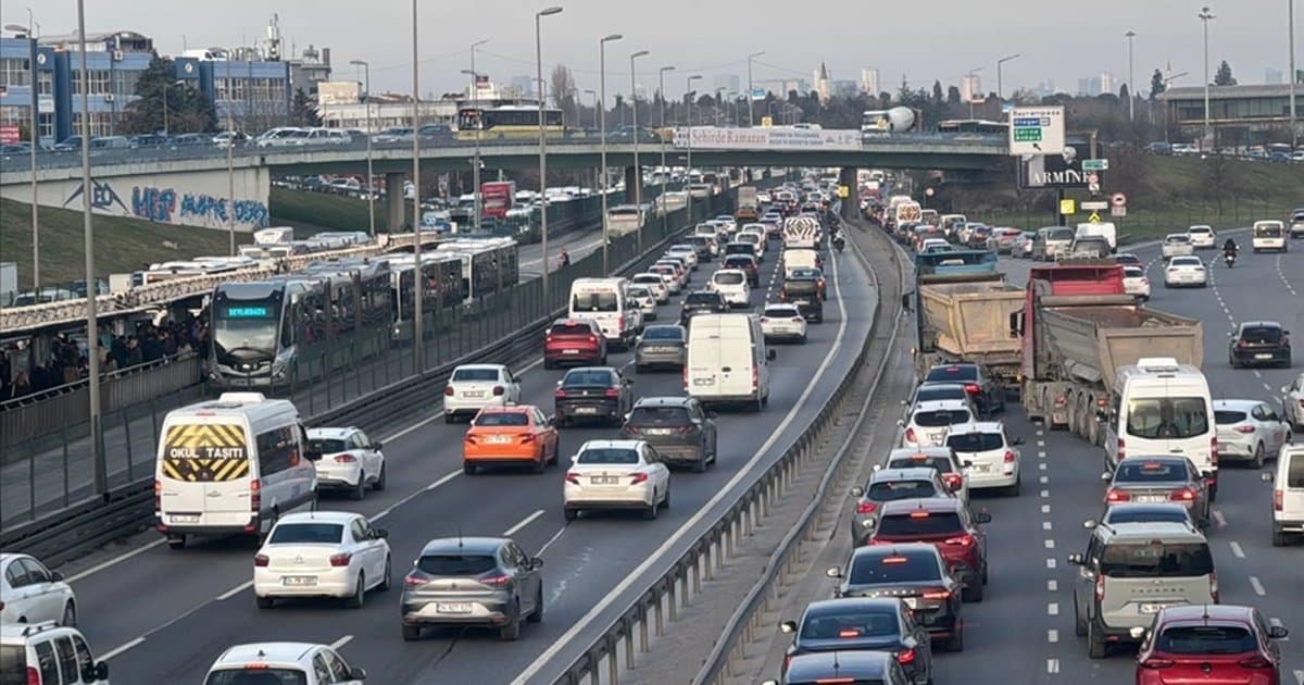 Trafik hız kuralları değişti: Yeni düzenlemeler yürürlüğe girdi