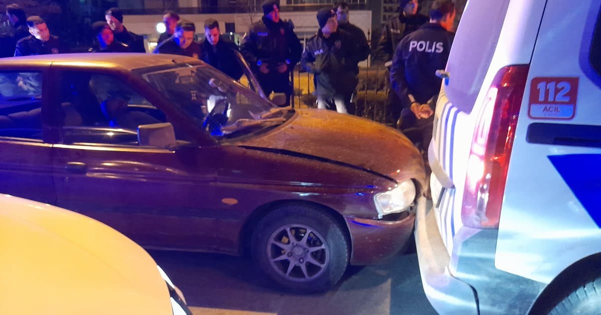 Araç gasp eden sürücü kazaya karıştı: 454 bin lira ceza