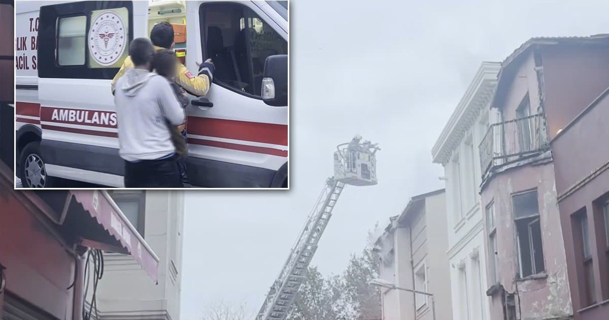 Fatih'te binada yangın, mahsur kalanlar var