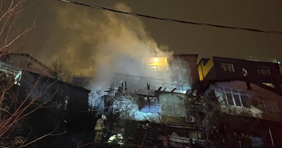 Sarıyer'de gecekondu yangını: 6 yaralı