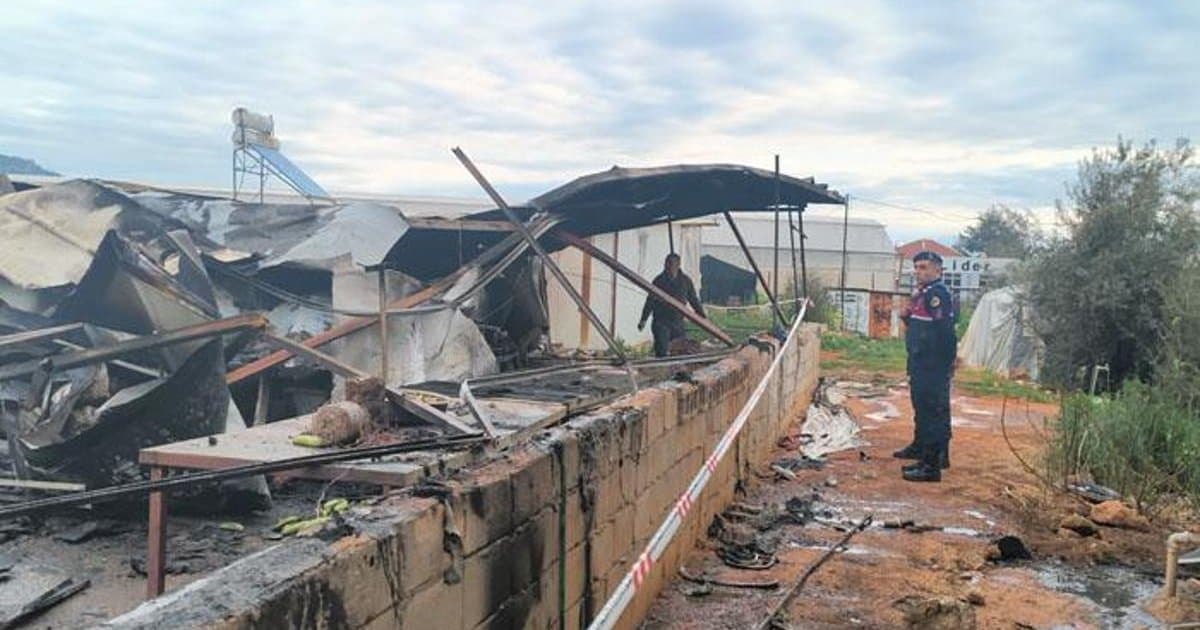 Antalya'da konteyner yangını: Anne ve 5 çocuk öldü