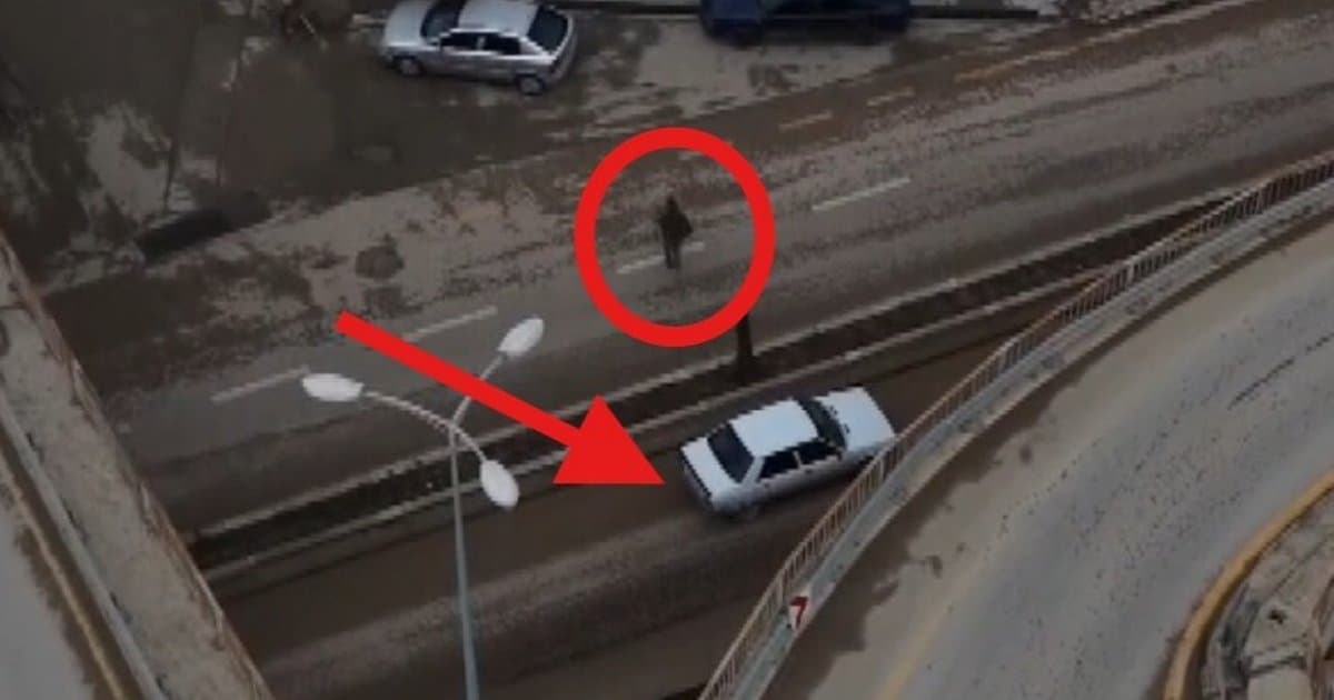 Kırıkkale'de polisten kaçan sürücü dronla yakalandı