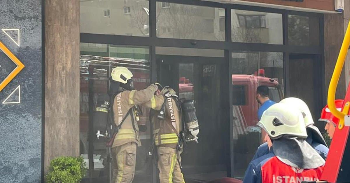 Acıbadem'de spor salonunda yangın paniği