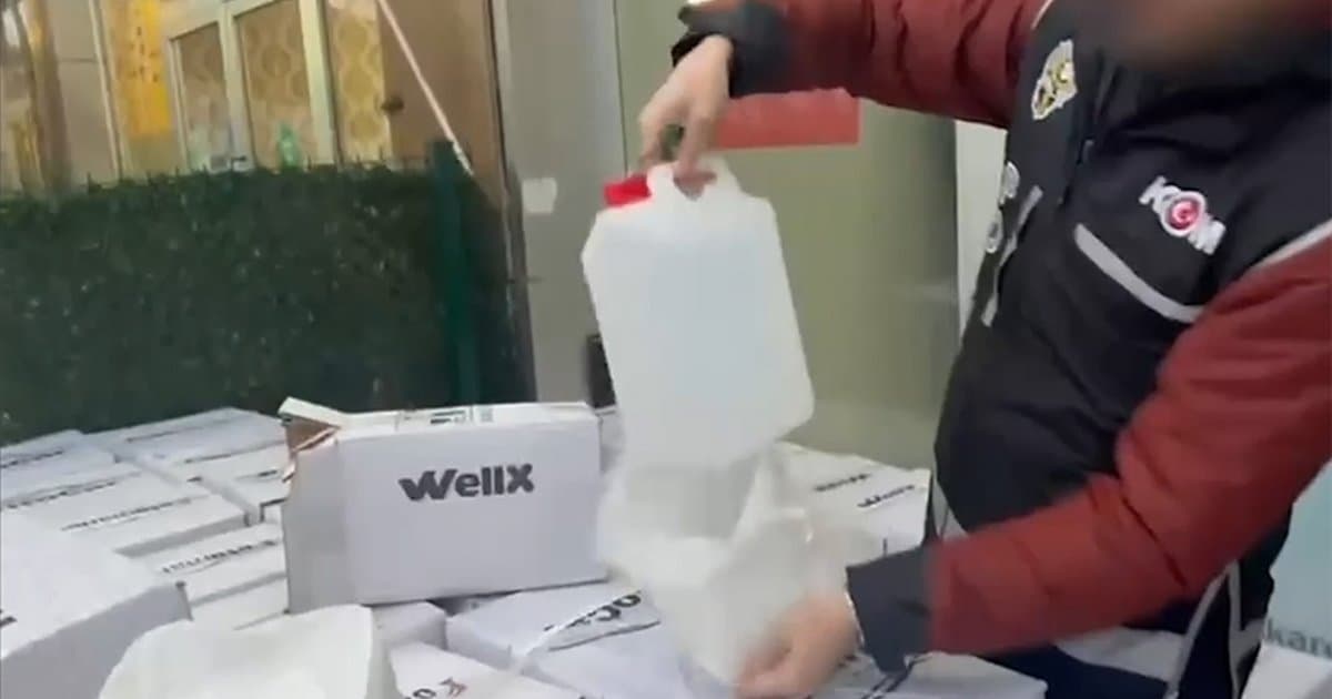 İstanbul'da sahte içki operasyonları