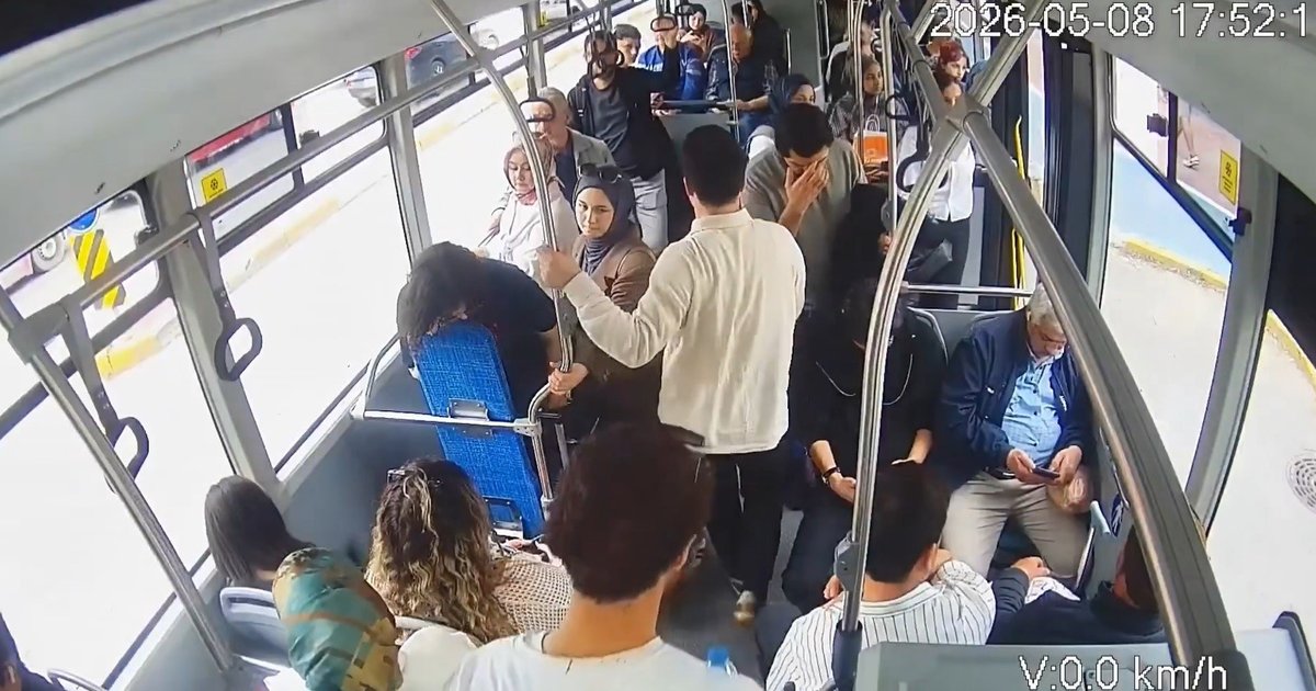 Sakarya'da Otobüste Fenalaşan Yolcu İçin Zamana Karşı Yarış