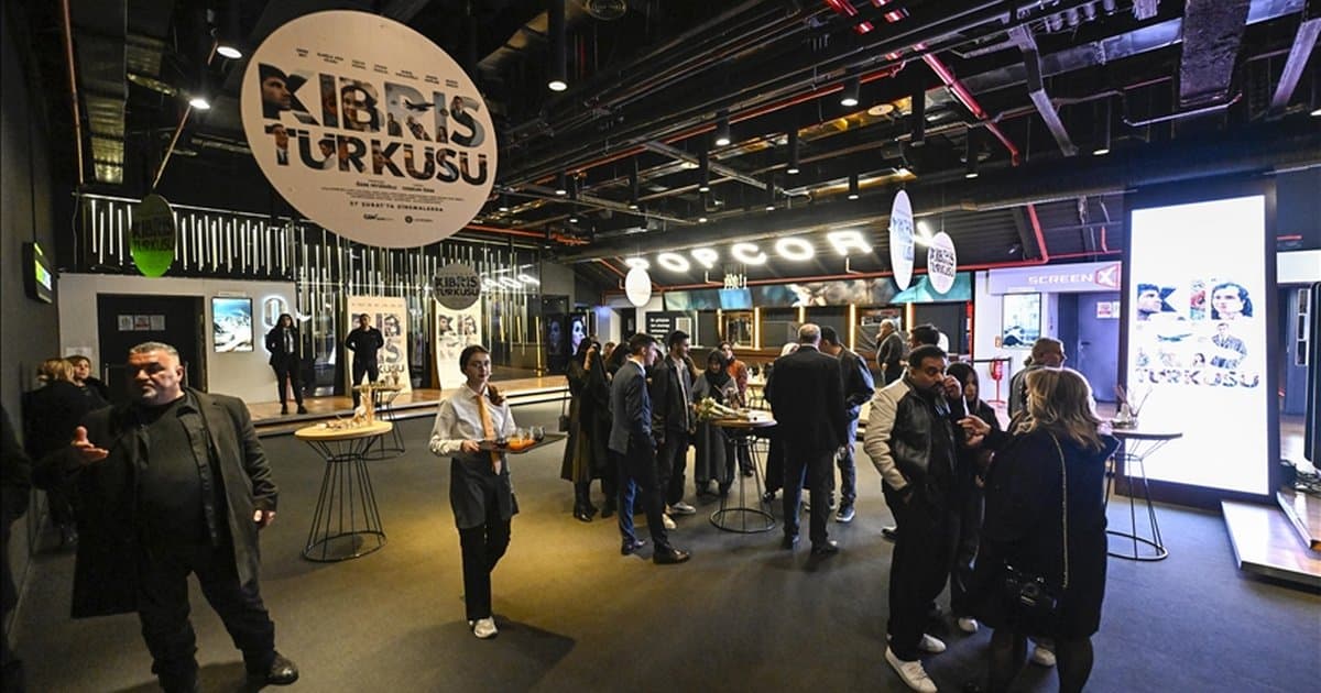 Kıbrıs Türküsü filmi gala gösteriminde izleyicilerle buluştu