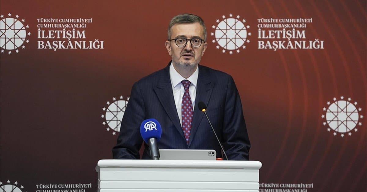 İletişim Başkanı Duran'dan doğru bilgi vurgusu