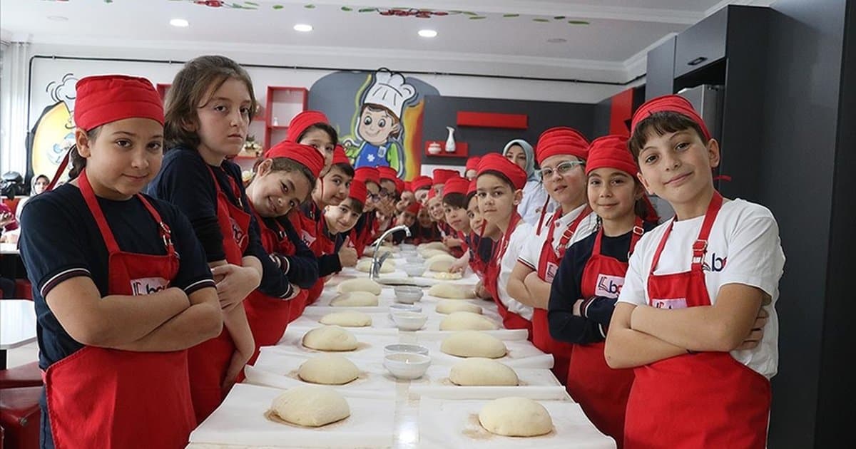 Minik şefler ramazanın ruhunu mutfağa taşıdı