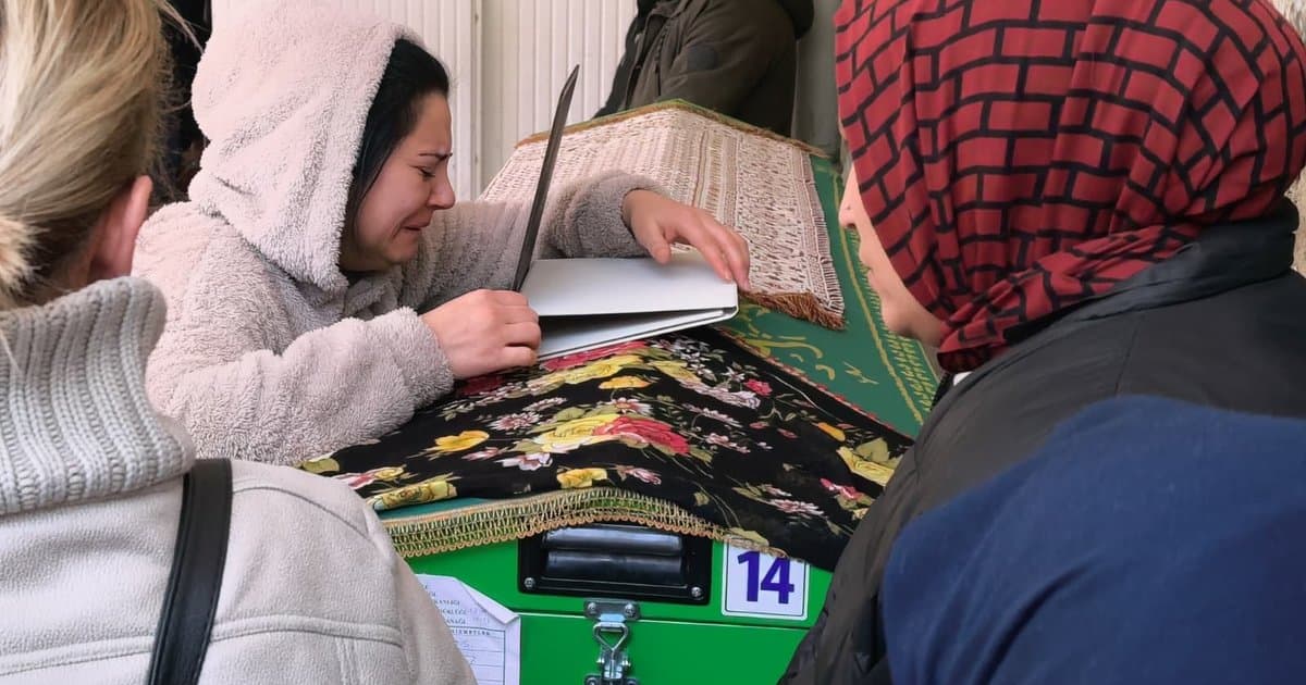 Bursa'da otomobil kazası: 11 yaşındaki Öykü hayatını kaybetti