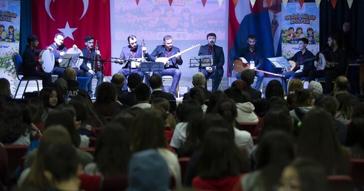 Bolu'da Gezici Müzik Atölyesi tanıtıldı