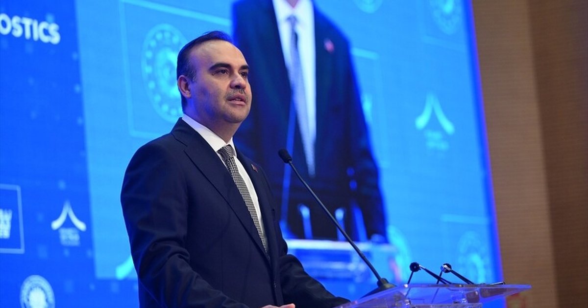 Bakan Kacır: Sağlıkta 14 binden fazla projeye 82 milyar liralık destek